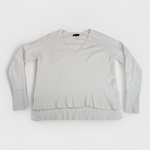 J.CREW Sweaters - J Crew Womens V-Neck Sweater Sz L Cream Alpaca Wool Blend Varsity Preppy Cozy